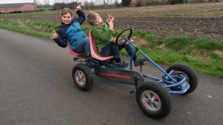avondwandeling met dubbele go-cart